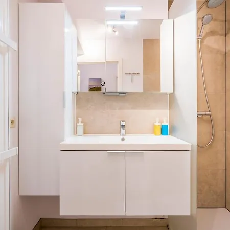 Spacious - Ground Floor Near Beach Ostende